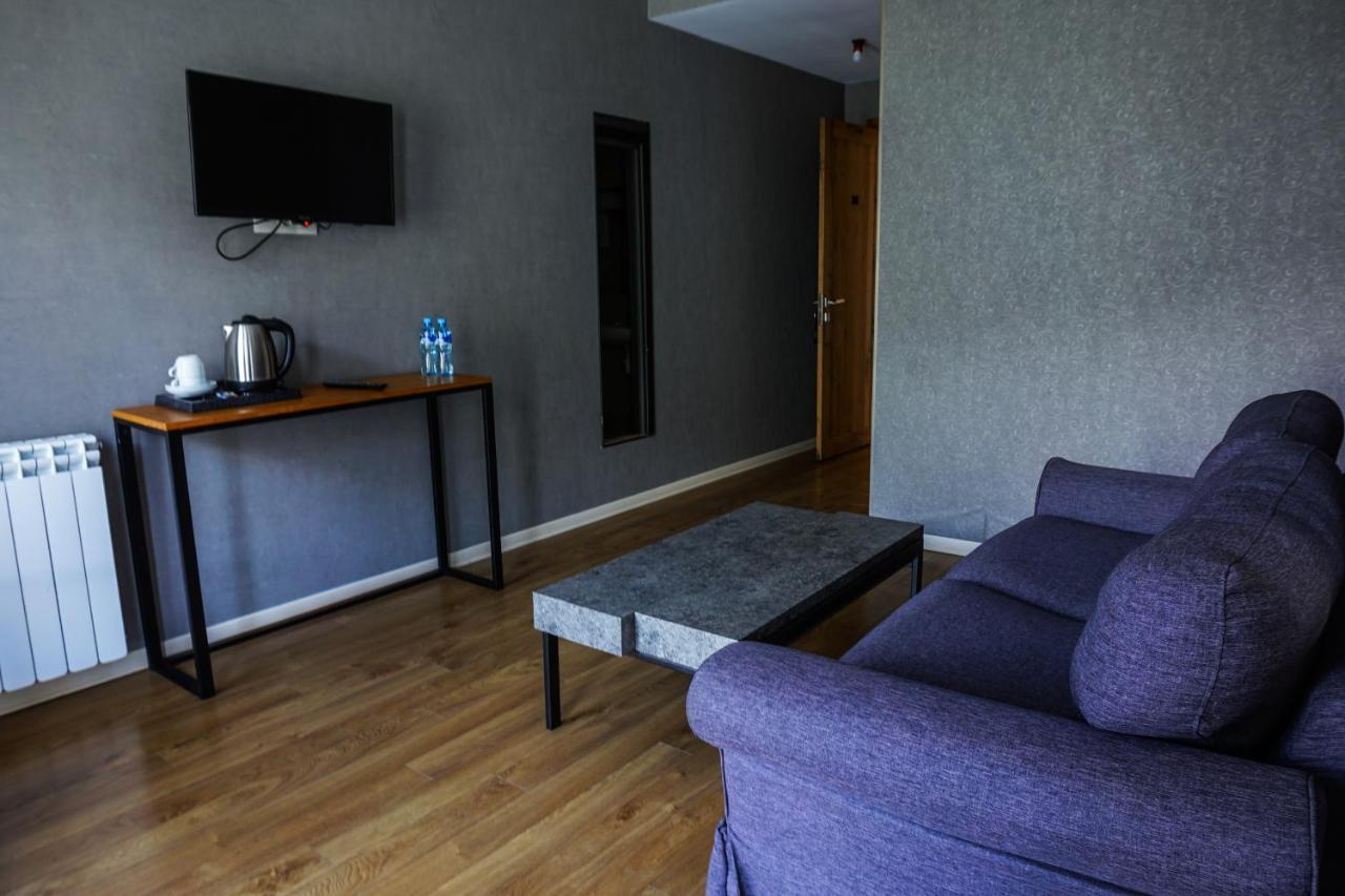 Hotel Stancia Kazbegi - City Center Luaran gambar