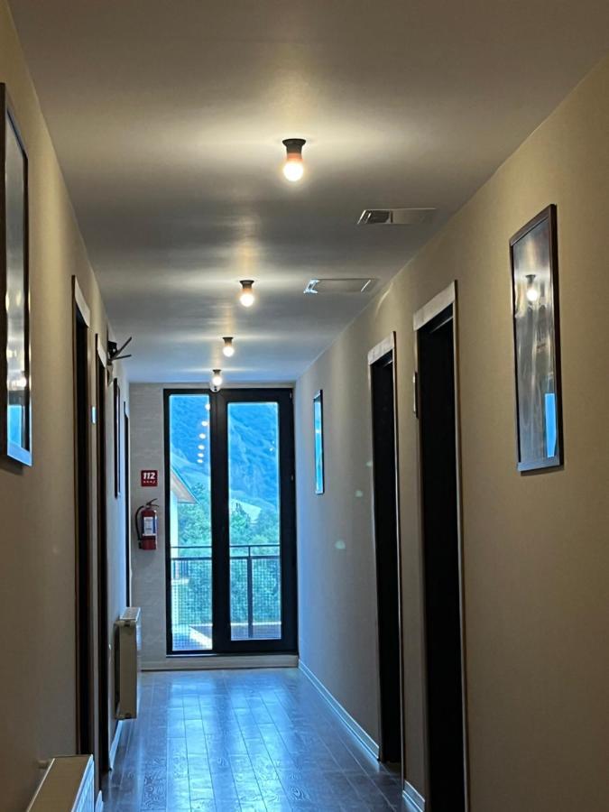 Hotel Stancia Kazbegi - City Center Luaran gambar